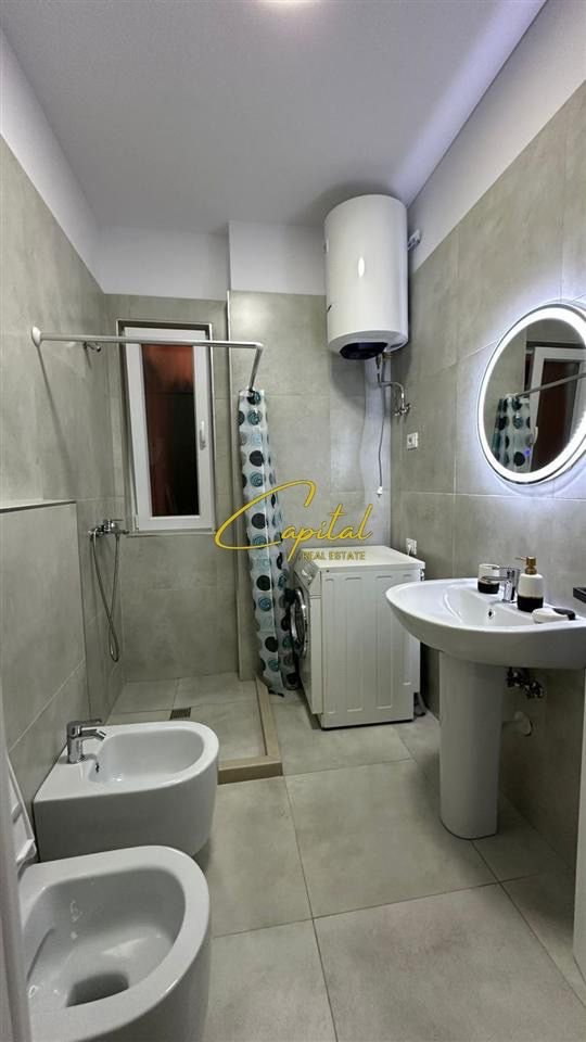WhatsApp Image 2025-09-10 at 10.36.06 AM APARTAMENT ME QERA 1+1 RRUGA 5 MAJI 60.000 LEKE