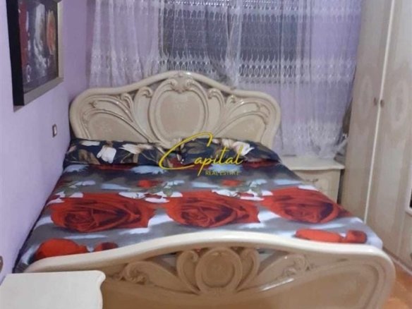 APARTAMENT ME QERA 1+1 KINOSTUDIO 40.000 LEKE