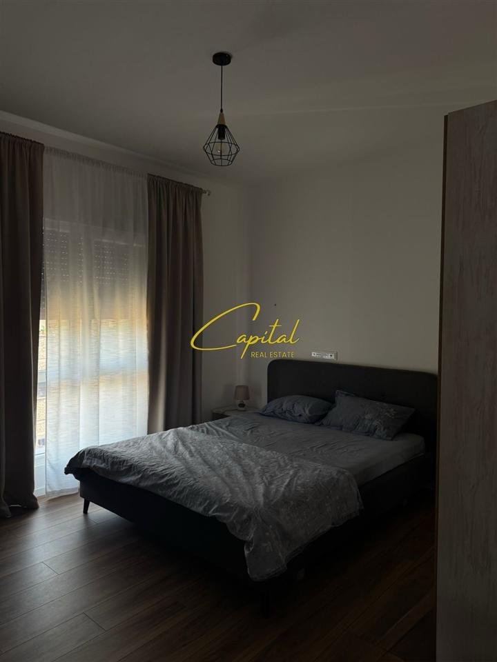 APARTAMENT ME QERA 1+1 XHAMLLIKU 55.000 LEKE