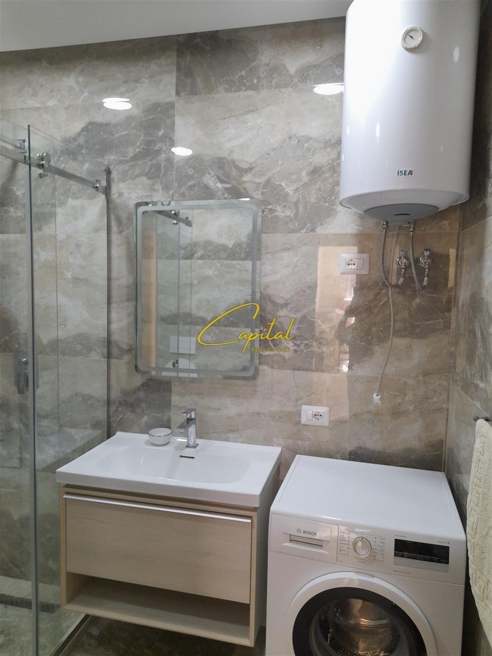 APARTAMENT ME QERA 2+1 FRESKU 520 EURO