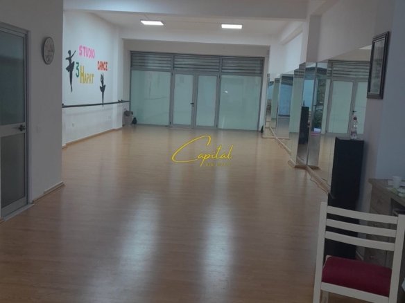 AMBIENT BIZNESI ME QERA 110 M2 YZBERISHT 60.000 LEKE