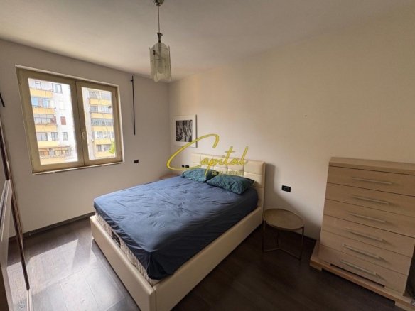APARTAMENT ME QERA 2+1 ISH TREGU ELEKTIRK 600 EURO