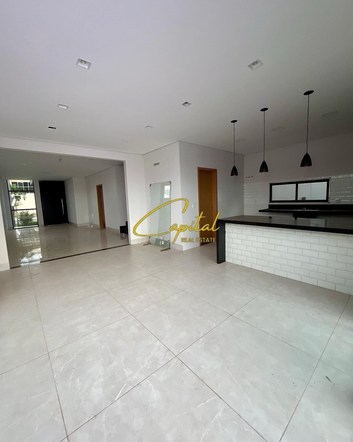 SHITET DYQAN 187 M2 PAZARI I RI 430.000 EURO