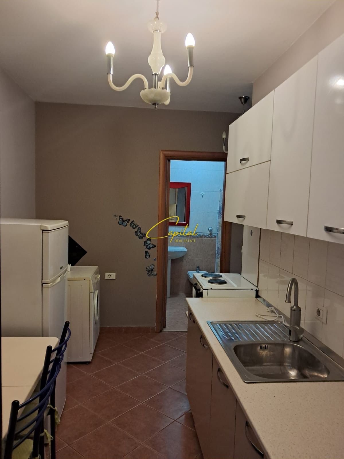 APARTAMENT GARSONIERE ME QERA 40 M2 MYSLYM SHYRI 500 EURO