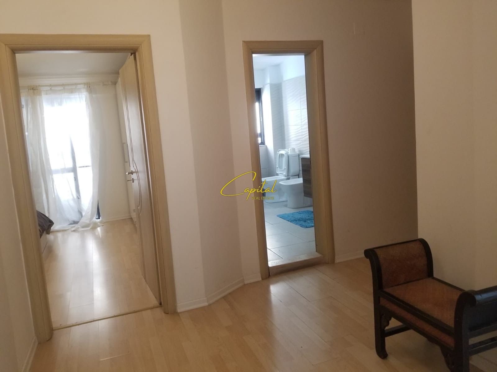 APARTAMENT ME QERA 2+1 ISH BLLOKU 800 EURO