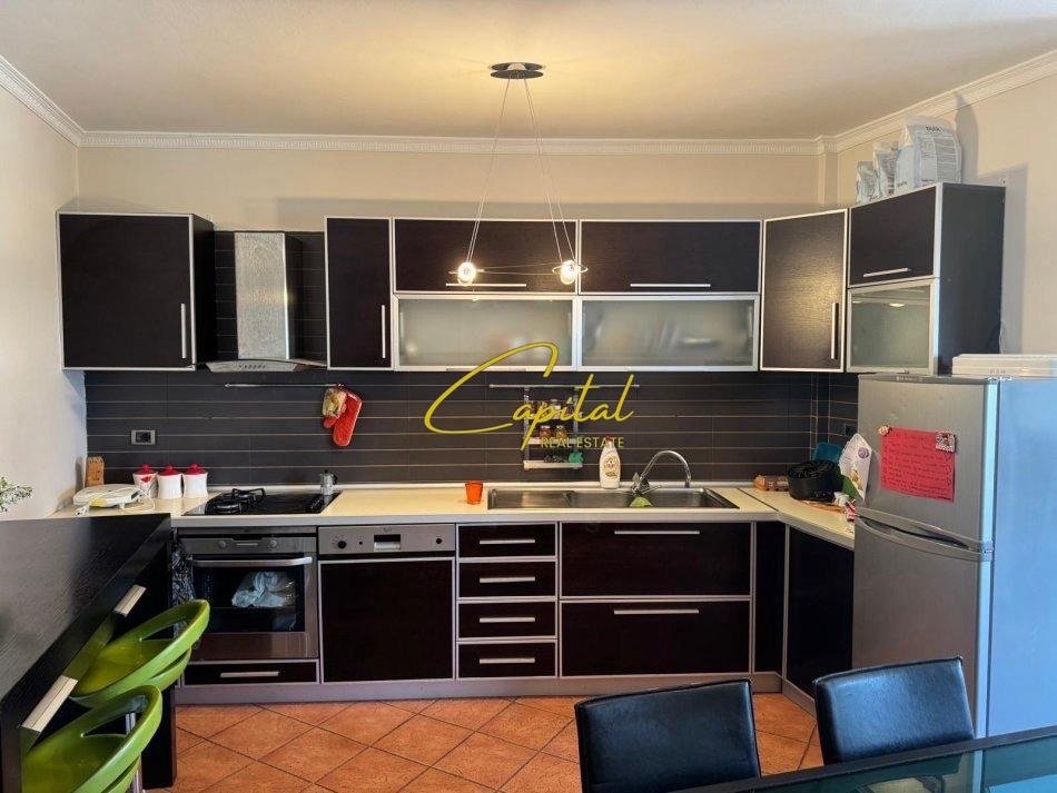 SHITET APARTAMENT 2+1 DON BOSKO 210.000 EURO