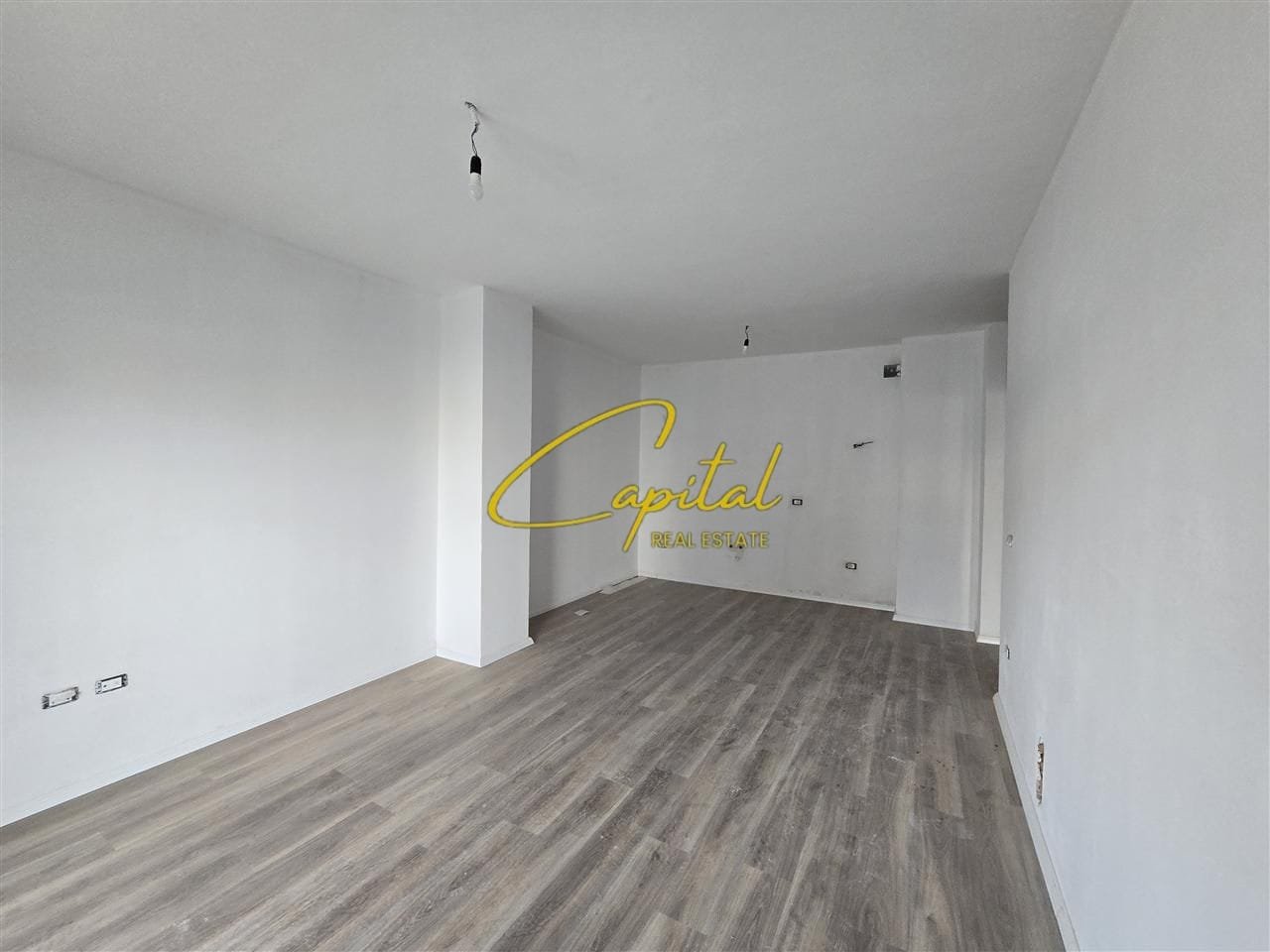 SHITET APARTAMENT 1+1 RRUGA DRITAN HOXHA 126.000 EUOR