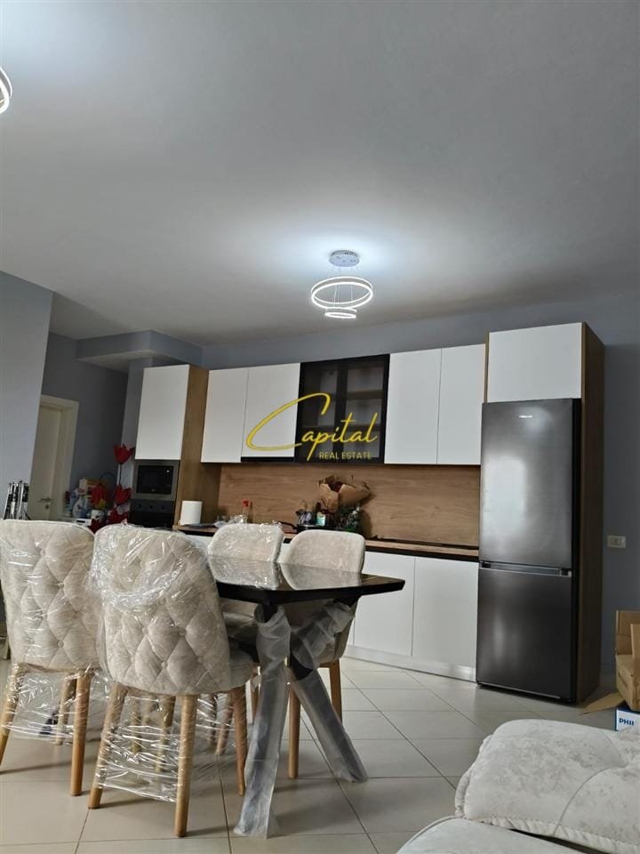 SHITET APARTAMENT 1+1 FRESKU 110.000 EURO