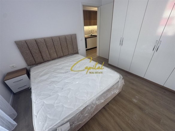 APARTAMENT ME QERA 1+1 ALI DEMI 50.000 LEKE