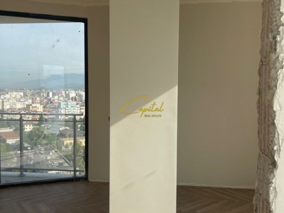 ZYRE ME QERA 105 M2 REZIDENCA GOLDEN TOWER 800 EURO