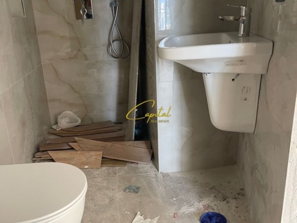 APARTAMENT ME QERA 2+1 REZIDENCA GOLDEN TOWER 800 EURO