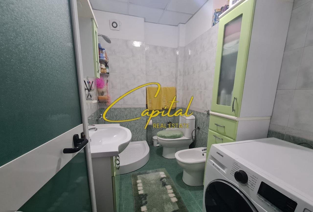 APARTAMENT ME QERA 1+1 RRUGA KONGRESI I MANASTIRIT 55.000 LEKE
