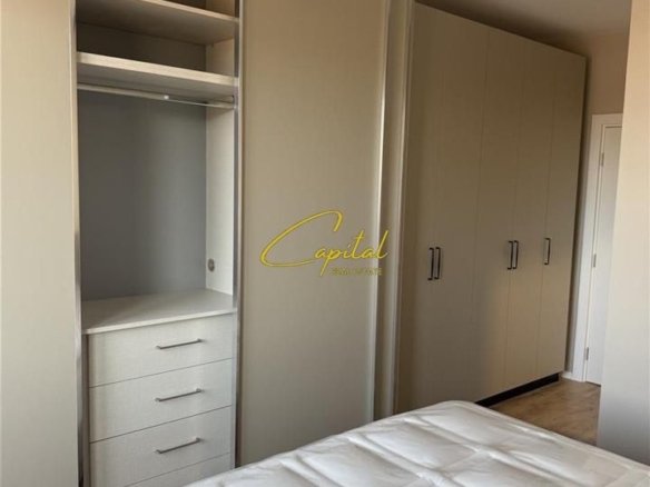 APARTAMENT ME QERA 2+1+2 21 DHJETORI 750 EURO