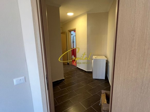 APARTAMENT ME QERA 2+1+2 YZBERISHT 450 EURO