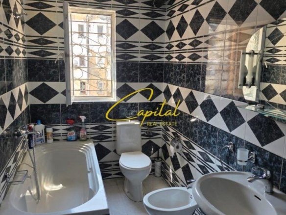 APARTAMENT ME QERA 2+1 RRUGA SIRI KODRA 60.000 LEKE