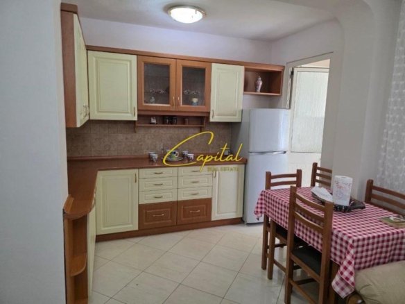 APARTAMENT ME QERA 2+1 RRUGA SIRI KODRA 60.000 LEKE