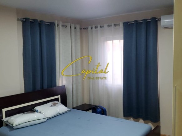APARTAMENT ME QERA 3+1 PAZARI I RI 750 EURO