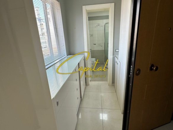 APARTAMENT ME QERA 3+1 PAZARI I RI 750 EURO