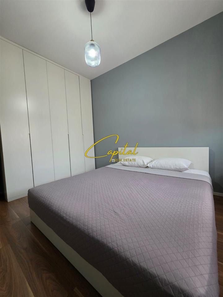APARTAMENT ME QERA 1+1 LIQENI I THATE 600 EURO