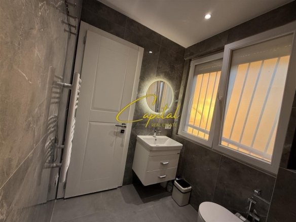 APARTAMENT ME QERA 2+1 KOMPLEKSI MALAJZIANIT 800 EURO