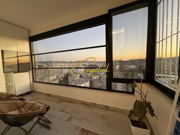 APARTAMENT ME QERA 2+1 KOMPLEKSI MALAJZIANIT 800 EURO