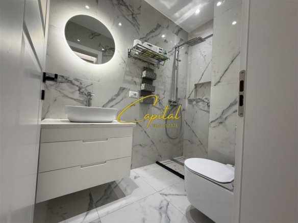 APARTAMENT ME QERA 2+1 KOMPLEKSI MALAJZIANIT 800 EURO