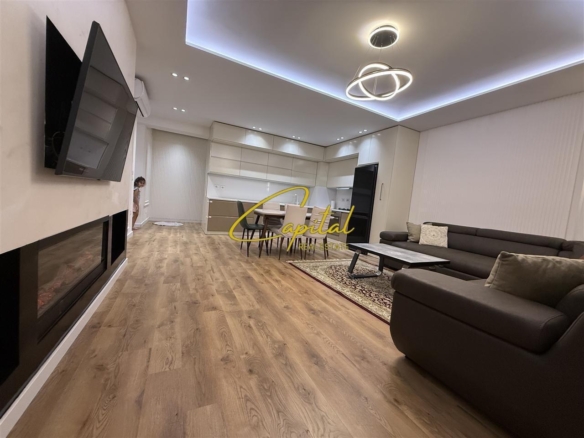 APARTAMENT ME QERA 2+1 KOMPLEKSI MALAJZIANIT 800 EURO