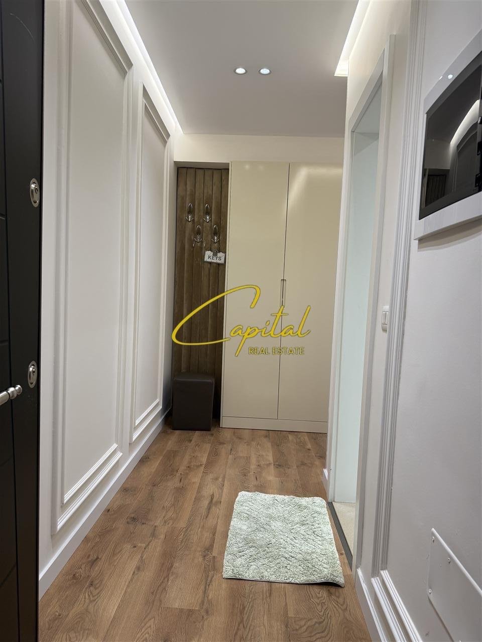 APARTAMENT ME QERA 2+1 KOMPLEKSI MALAJZIANIT 800 EURO