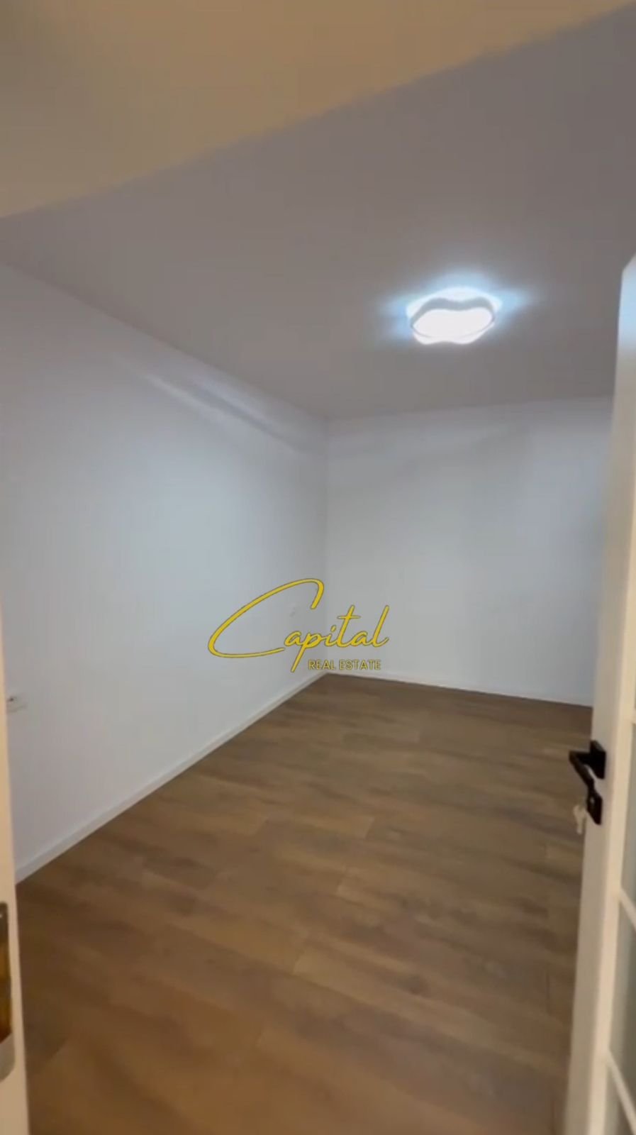 WhatsApp Image 2025-09-23 at 9.20.55 PM (1) AMBIENT BIZNESI ME QERA 45 M2 RRUGA E ELBASANIT 650 EURO