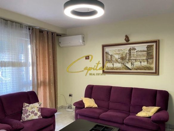 APARTAMENT ME QERA 1+1 QENDER 62.000 LEKE