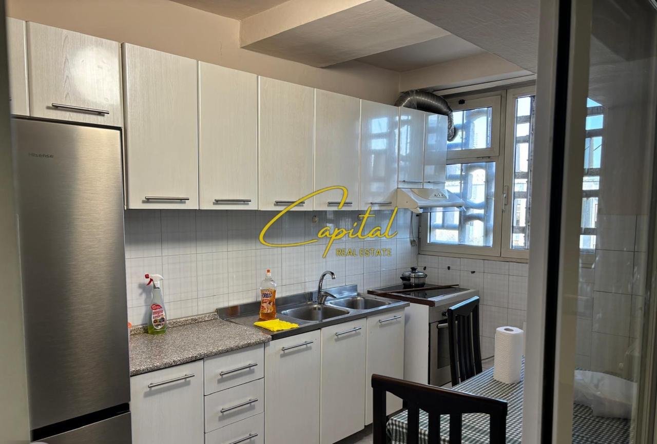 WhatsApp Image 2025-09-24 at 3.56.27 PM (7) APARTAMENT ME QERA 1+1 QENDER 62.000 LEKE