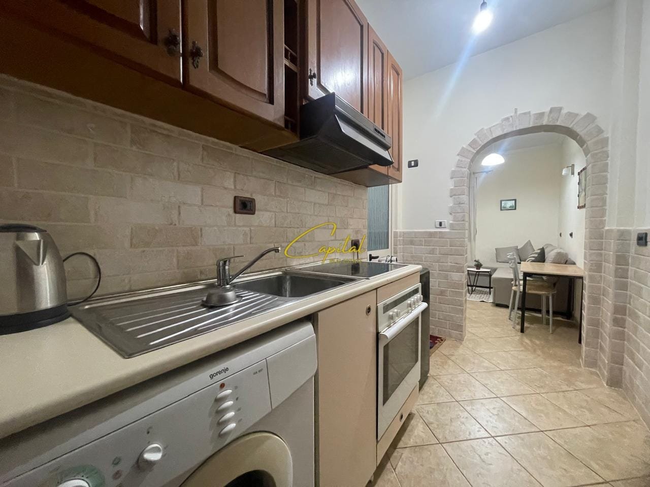 APARTAMENT ME QERA 1+1 RRUGA 5 MAJI 45.000 LEKE