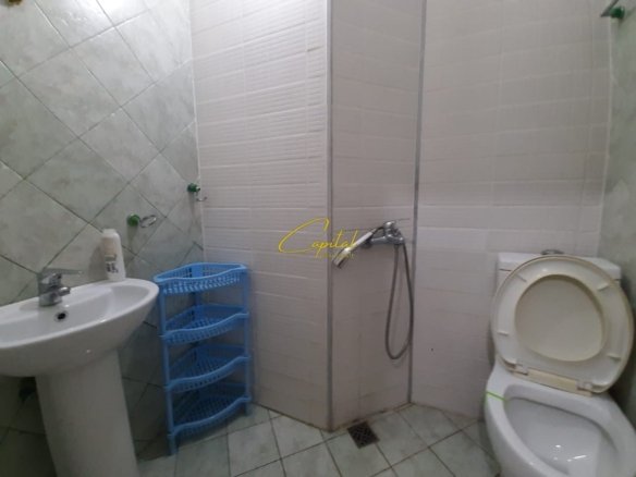 APARTAMENT ME QERA 1+1 RRUGA 5 MAJI 45.000 LEKE