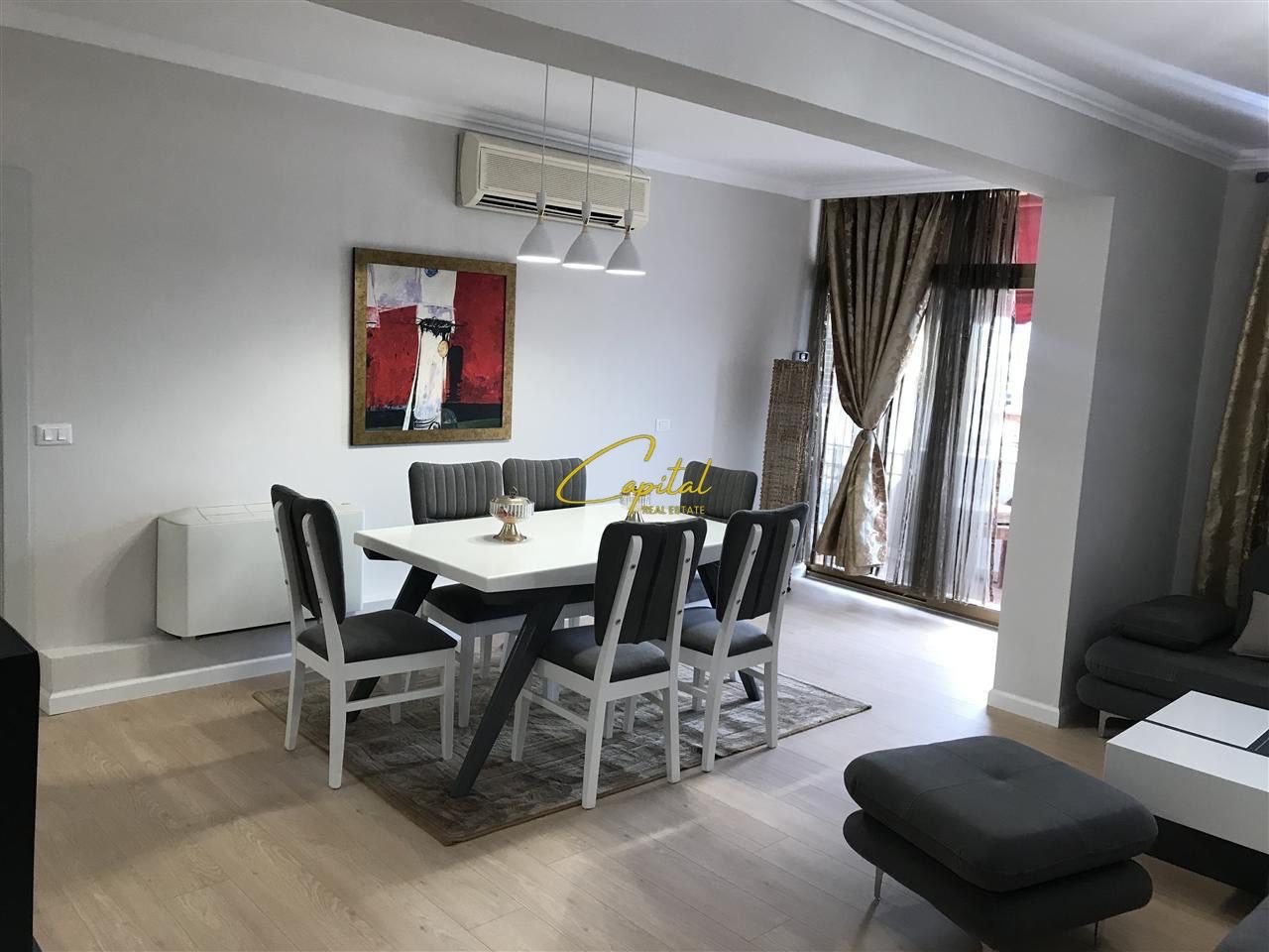 APARTAMENT ME QERA 3+1+2 MINE PEZA 1.100 EURO