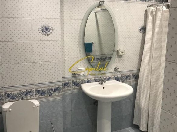 APARTAMENT ME QERA 3+1+2 MINE PEZA 1.100 EURO