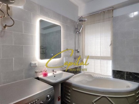 APARTAMENT ME QERA 2+1 RRUGA E KAVAJES 750 EURO