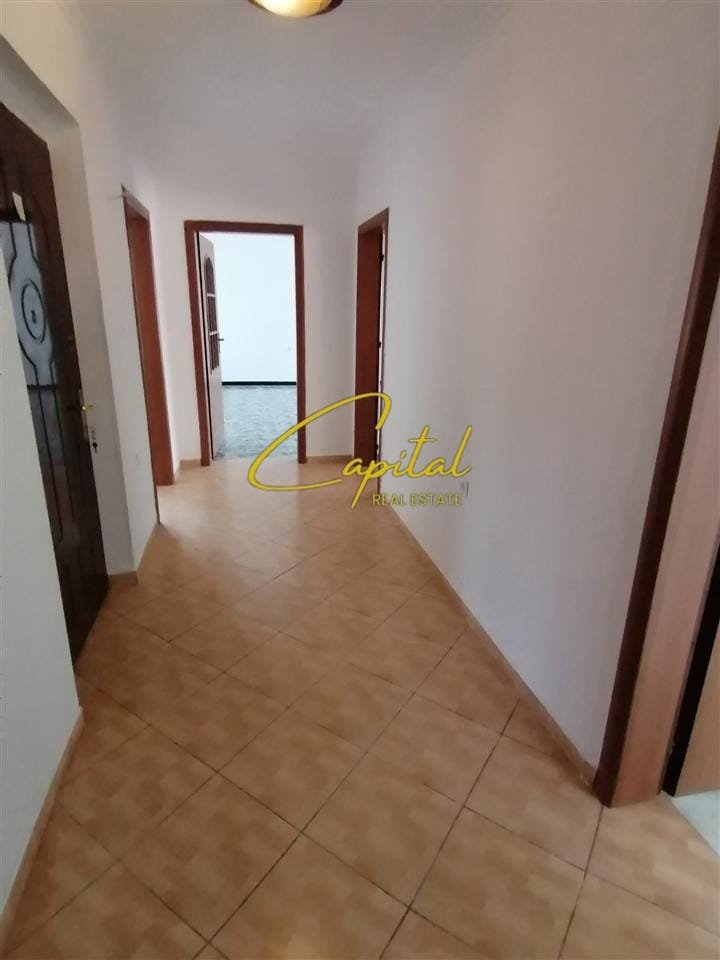 WhatsApp Image 2025-09-25 at 5.02.37 PM (1) APARTAMENT ME QERA 3+1+2 MYSLYM SHYRI 50.000 LEKE
