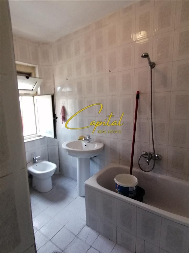 WhatsApp Image 2025-09-25 at 5.02.37 PM APARTAMENT ME QERA 3+1+2 MYSLYM SHYRI 50.000 LEKE