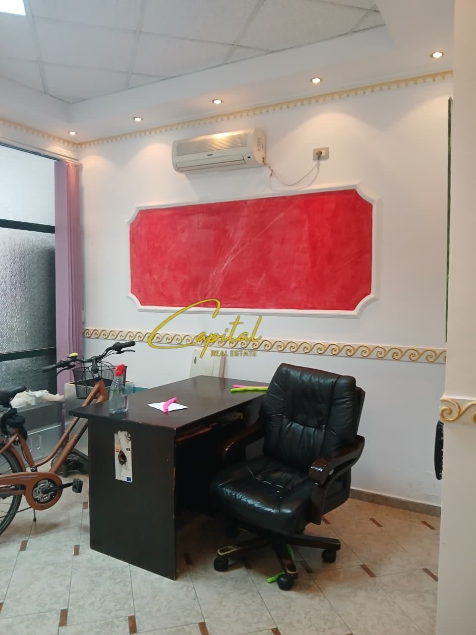 AMBIENT BIZNESI ME QERA 40 M2 21 DHJETORI 450 EURO