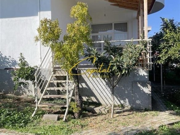 APARTAMENT ME QERA 2+1 BERZHITE 40.000 LEKE