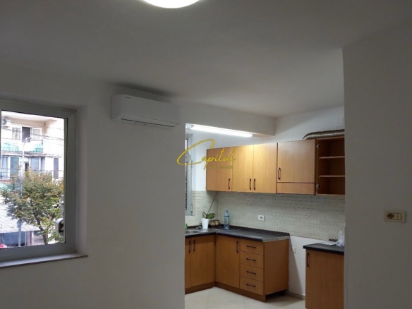APARTAMENT ME QERA 3+1 PAZARI I RI 60.000 LEKE