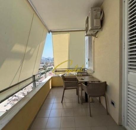 APARTAMENT ME QERA 1+1 QENDER 970 EURO