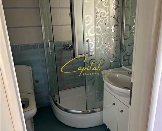APARTAMENT ME QERA 2+1+2 FRESKU 450 EURO