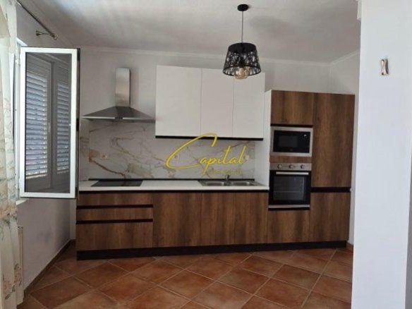 DUBLEX ME QERA 150 M2 QYTET STUDENTI 70.000 LEKE