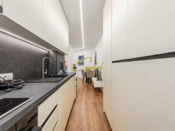 APARTAMENT ME QERA 1+1 MYSLYM SHYRI 700 EURO