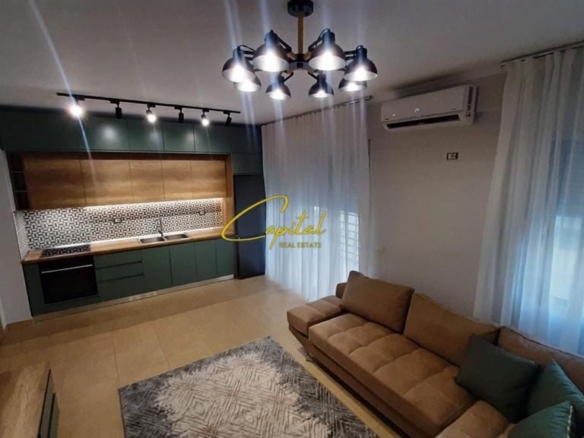 APARTAMENT ME QERA 1+1 5 MAJI 50.000 LEKE