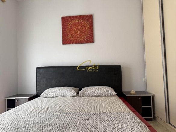 APARTAMENT ME QERA 2+1 21 DHJETORI 65.000 LEKE