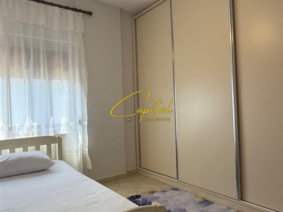 APARTAMENT ME QERA 2+1 21 DHJETORI 65.000 LEKE