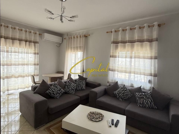 APARTAMENT ME QERA 2+1 21 DHJETORI 65.000 LEKE