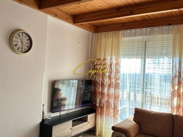 APARTAMENT ME QERA 2+1 FRESKU 52.000 LEKE